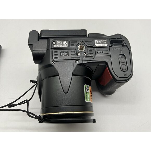 Nikon Coolpix 8700 8MP Digital Camera with 8x Optical Zoom (25515) With Charger - Picture 15 of 16